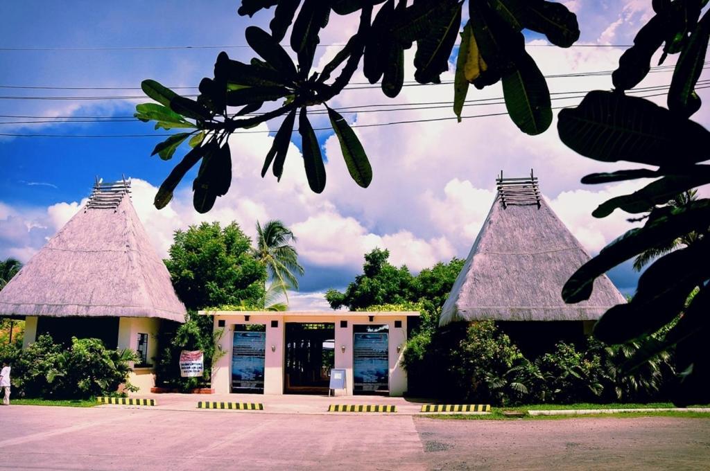 San Antonio Resort Roxas Zewnętrze zdjęcie